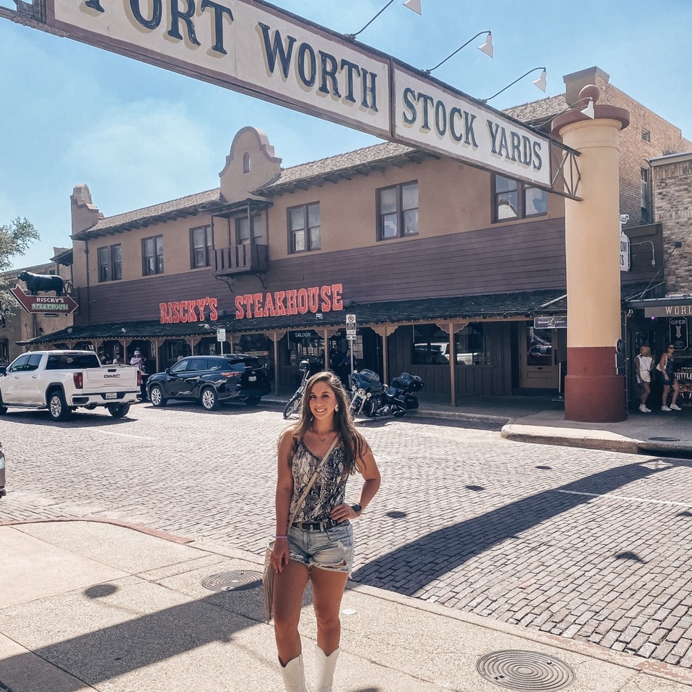 Meet your Posher, Bailee